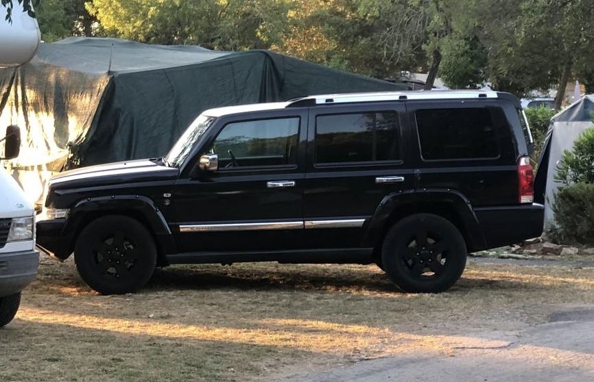 JEEP COMMANDER 3.0 V6 CRD 7 lugares
