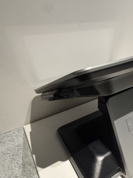 Terminal Dotykowy NCR RealPOS XR7