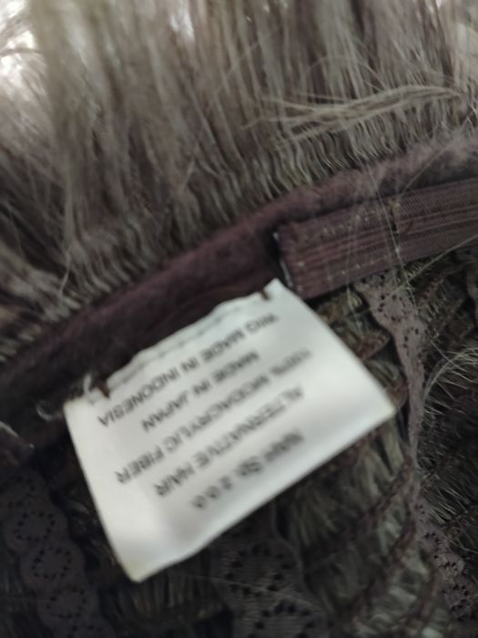 300 zł nowa peruka  medyczna