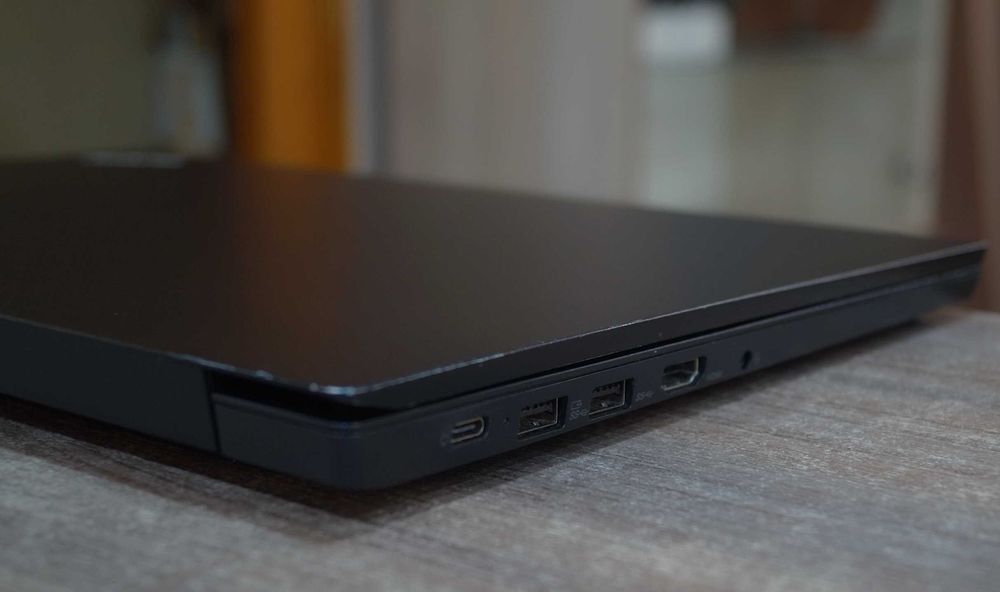 ГАРАНТІЯ Lenovo ThinkPad E15 (IPS/Core i7-10510U/RAM 8ГБ DDR4/SSD 256ГБ/Radeon RX 640 2ГБ)TVOYO