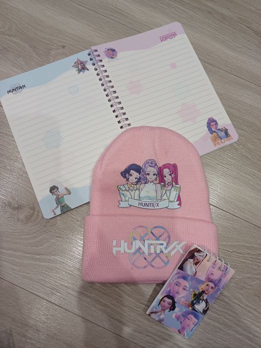 Czapeczka Demon Hunters, czapka huntrix+zeszyt  notes, Rumi Zoe  Mira