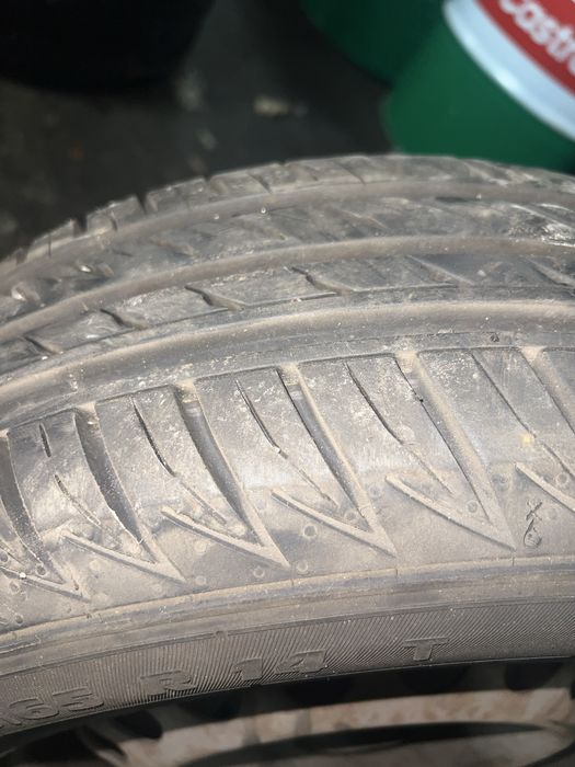 4 pneus 175/65/R14 novos