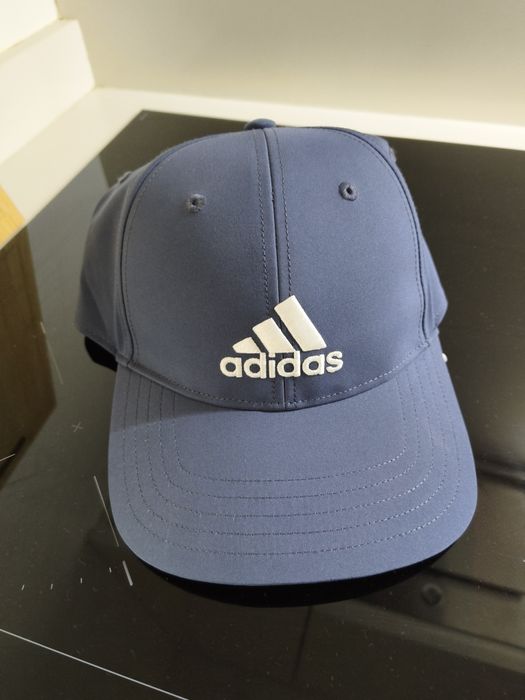Chapéu Adidas novo