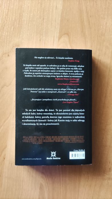 Książka Suzanne Collins "Igrzyska Śmierci"