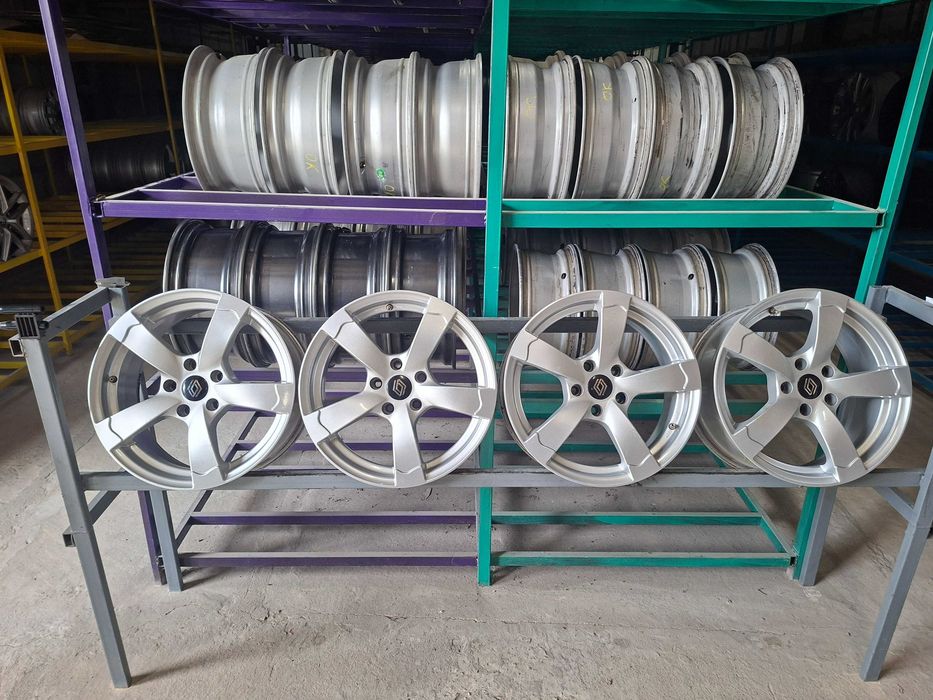 Диски DBW 5/114,3 R17 7,5J ET40 Mazda Renault Hyndai.