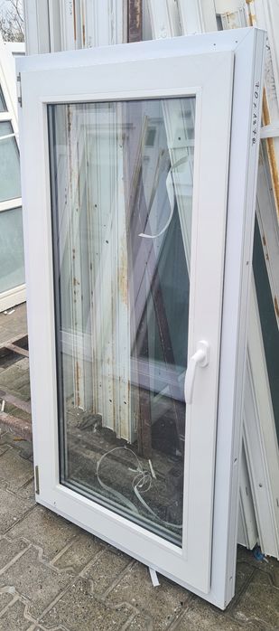 OKNA KacprzaK OKNO PCV 70X137 Używane Plastikowe Białe Lider Okna OLX