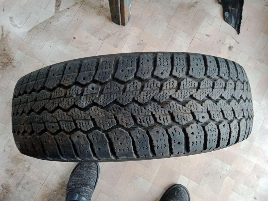 R 14 на запаску в хорошем состоянии