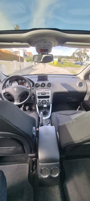 Peugeot 308 sw 1.6hdi ano 2009 teto panorâmico.