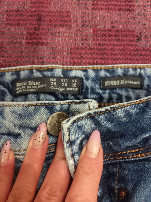 Джинсы  бойфренды женские