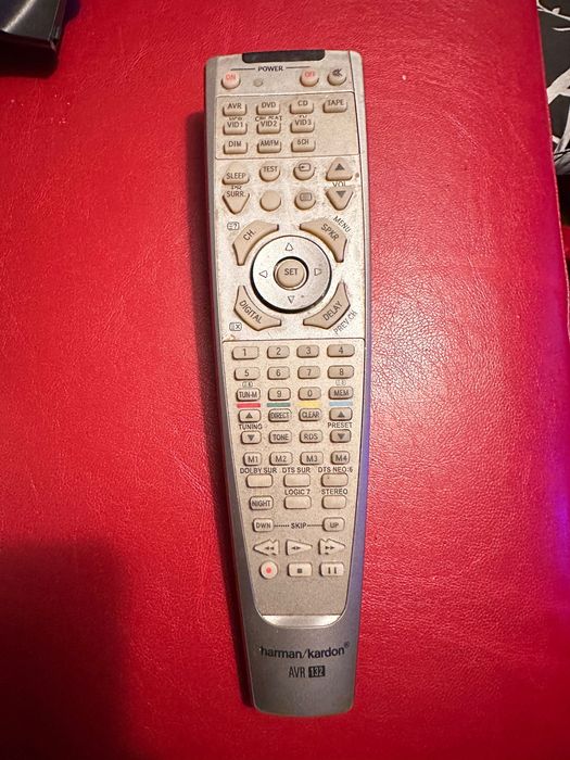 Harman Kardon  AVR 132 kino domowe amplituner