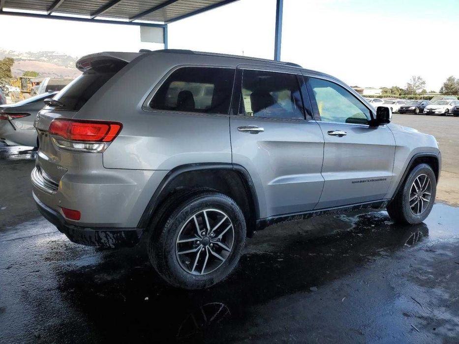Jeep Grand Cherokee Limited (2021)