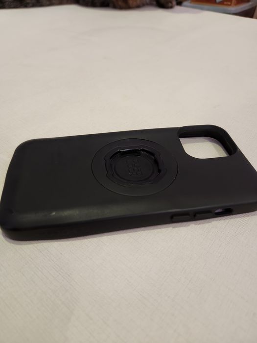 Capa iPhone 12 pro max Quad lock