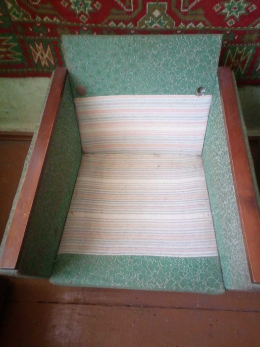 Продам крісла радянські.