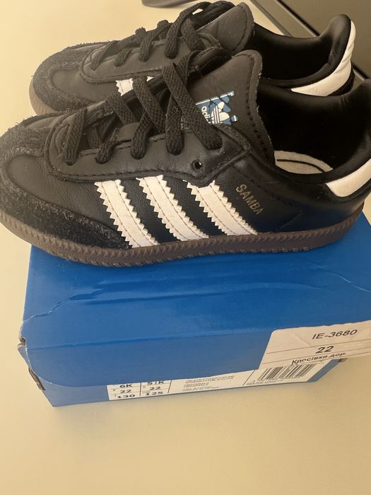 Кросівки adidas samba 22 розмір