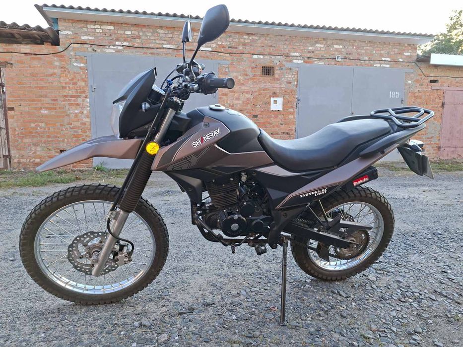 Мотоцикл    Shineray XY250GY-6C