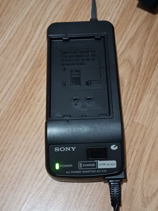 Máquina filmar Sony CCD-TR380E