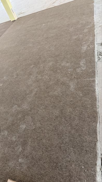 Wykładzina z demontażu