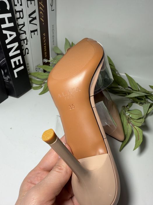Туфлі сердечки Alaia