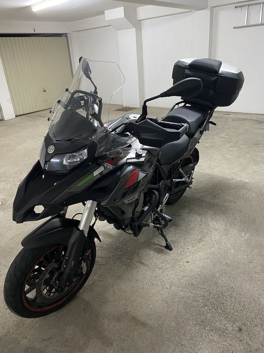 Benelli  trk  502