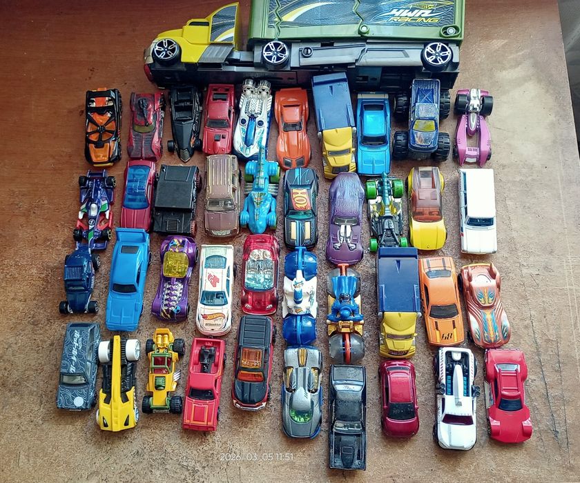 Hotwheels. Resoraki