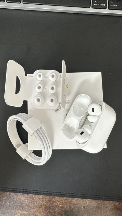 Słuchawki Apple AirPods 2 Pro
