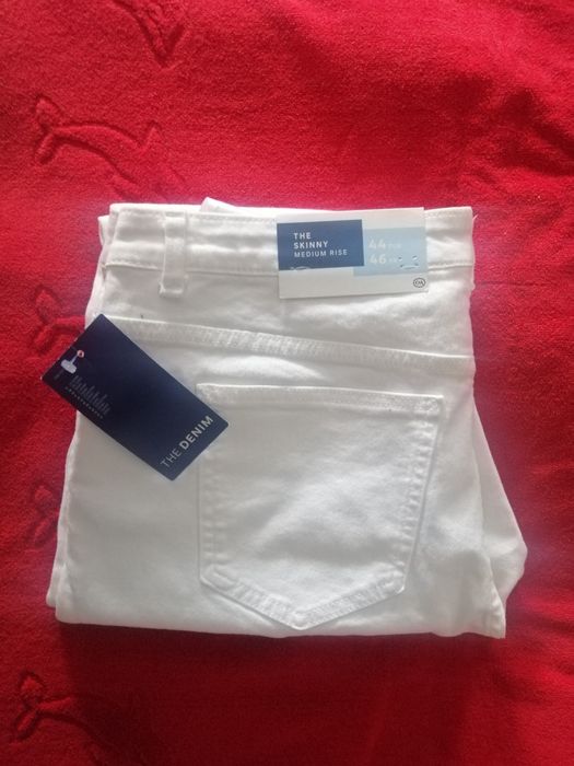 LATO tuż tuż jeansy Denim