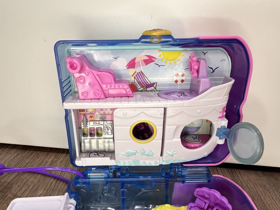 Polly Pocket «Круизный лайнер-мороженое» (Sweet Sails Cruise Ship)