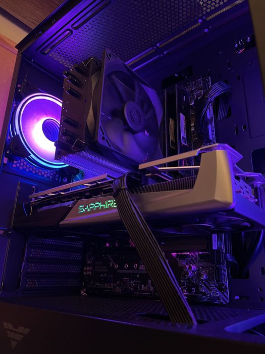 Komputer Stacjonarny do Gier // Intel i5 / 1 TB SSD / 16 GB RAM