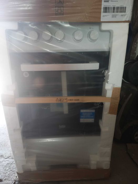 Плита електрична BEKO FSS56000GW. Нова. В целофані.