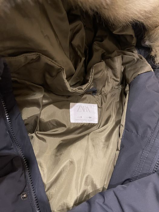 Пуховик Zara для хлопчика 134-140 р на 8-9 р колір темно сірий