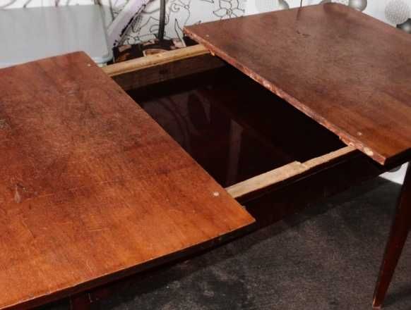 Стол раздвижной деревянный