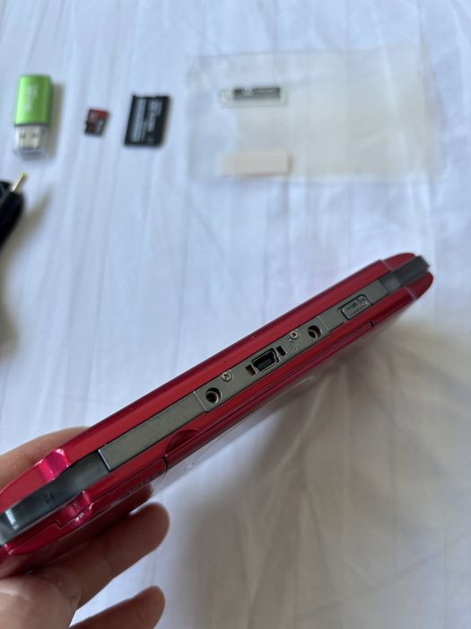 Psp 3000 Radiant Red stan bdb zestaw 64 gb