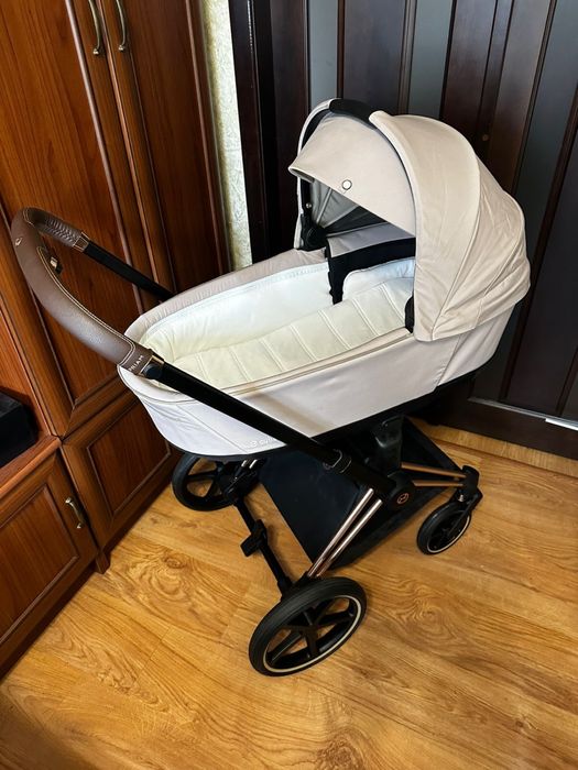 Продам Cybex Priam 4