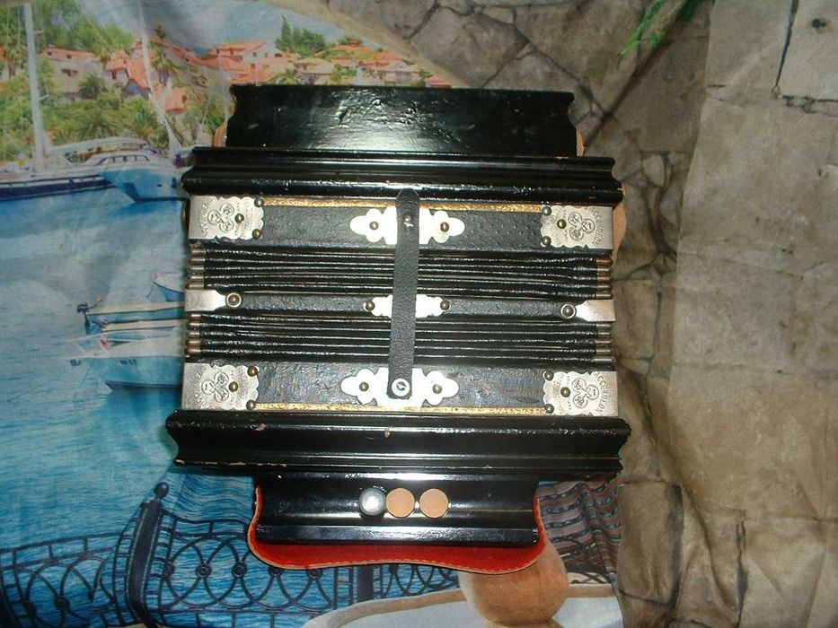 Concertina para venda N, 1013