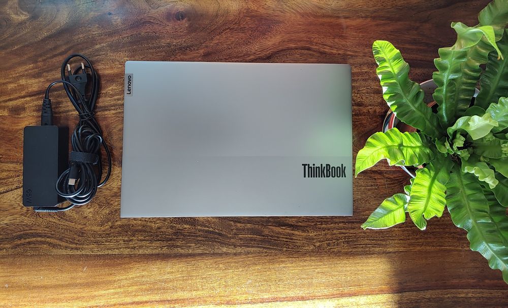 Lenovo ThinkBook 14 G2/i5-1135G7/16GB RAM/256GB SSD/super stan!