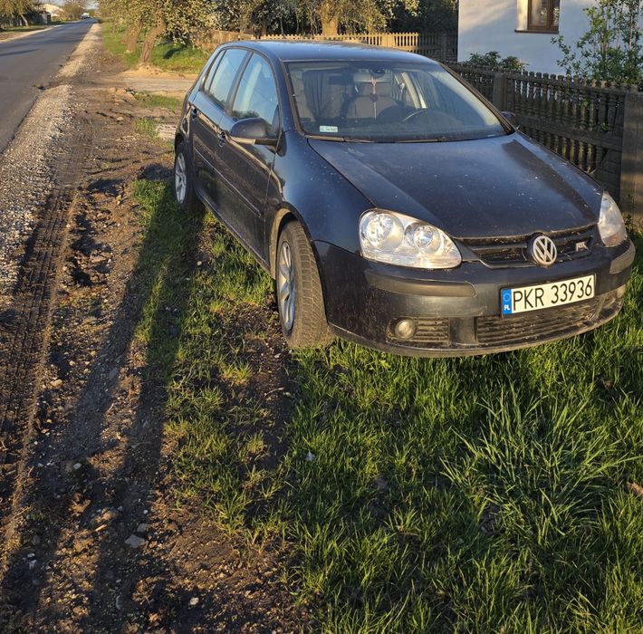 Volkswagen golf V