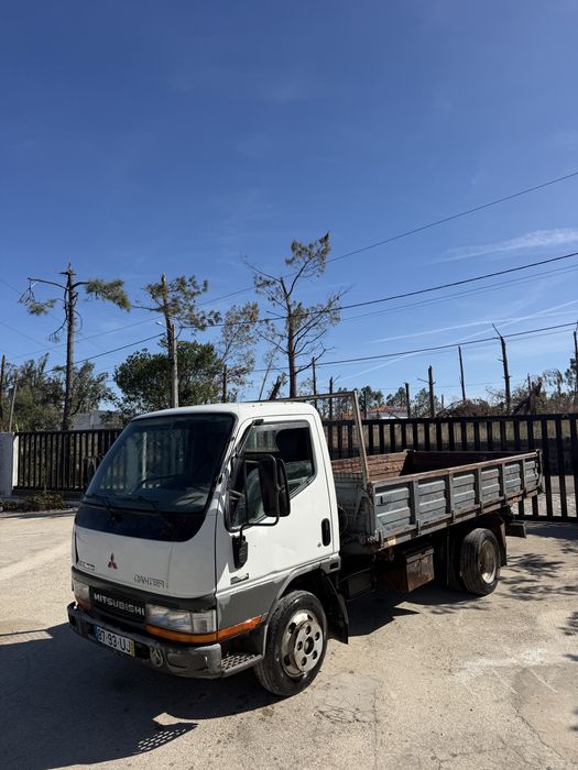 Mitsubishi Canter 3.0 tribasculante ligeira