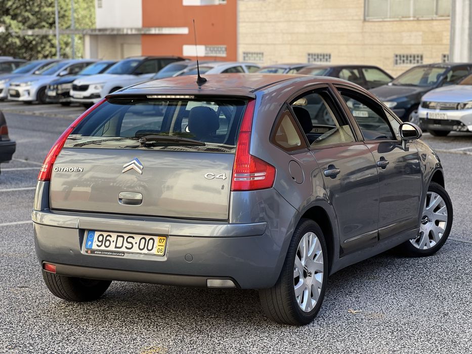 Citroen C4 1.6HDi 110cv - 2007