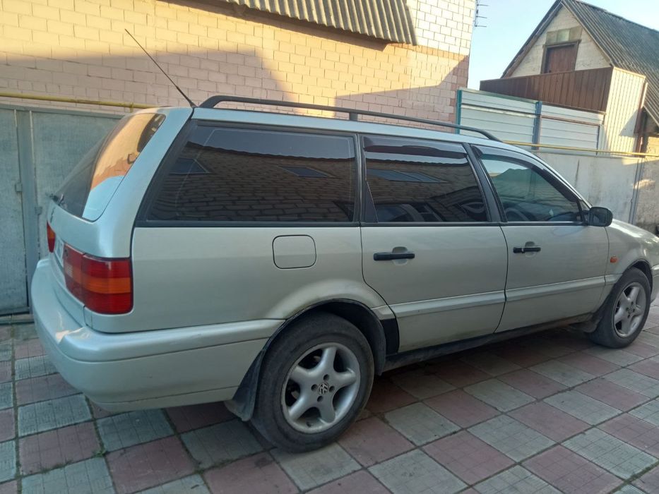 Фольксваген Пассат Б4