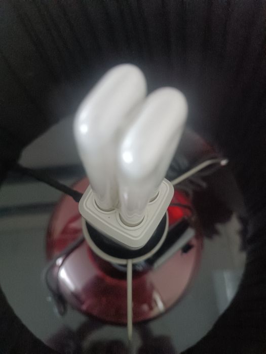 Candeeiro de vidro com regulador de intensidade