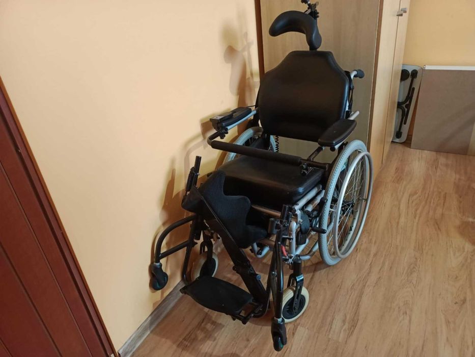 Wózek inwalidzki Pionizator mobilny Vitea Care HERO DRVL0F