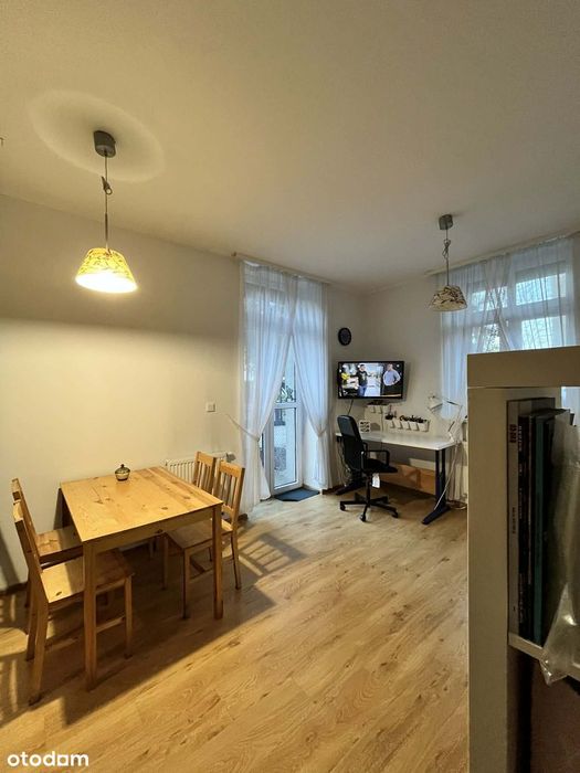 Mieszkanie 43 m² z prywatnym ogródkiem i garażem – Łódź, Bałuty