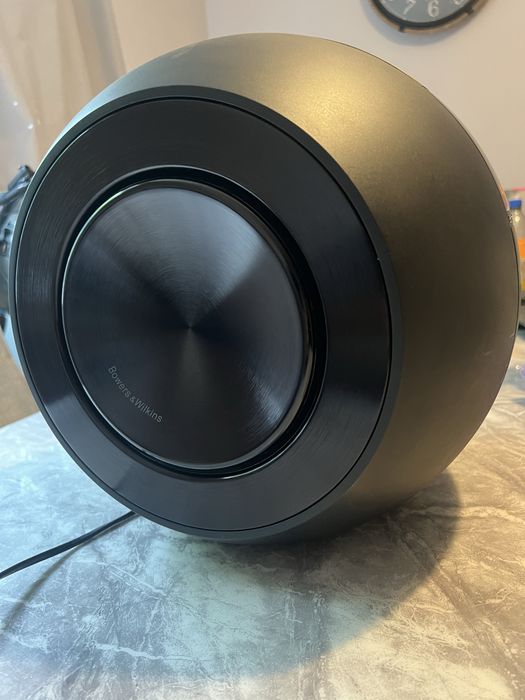 Bowers and Wilkins PV1D subwoofer w idealnym stanie