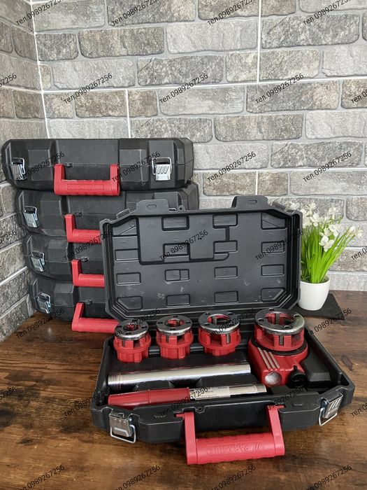 Клупи, набір плашок,набор плашек для нарезки резьби Parkside Німеччина