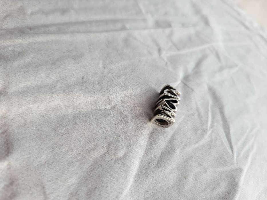 Charms pandora zawieszka mom