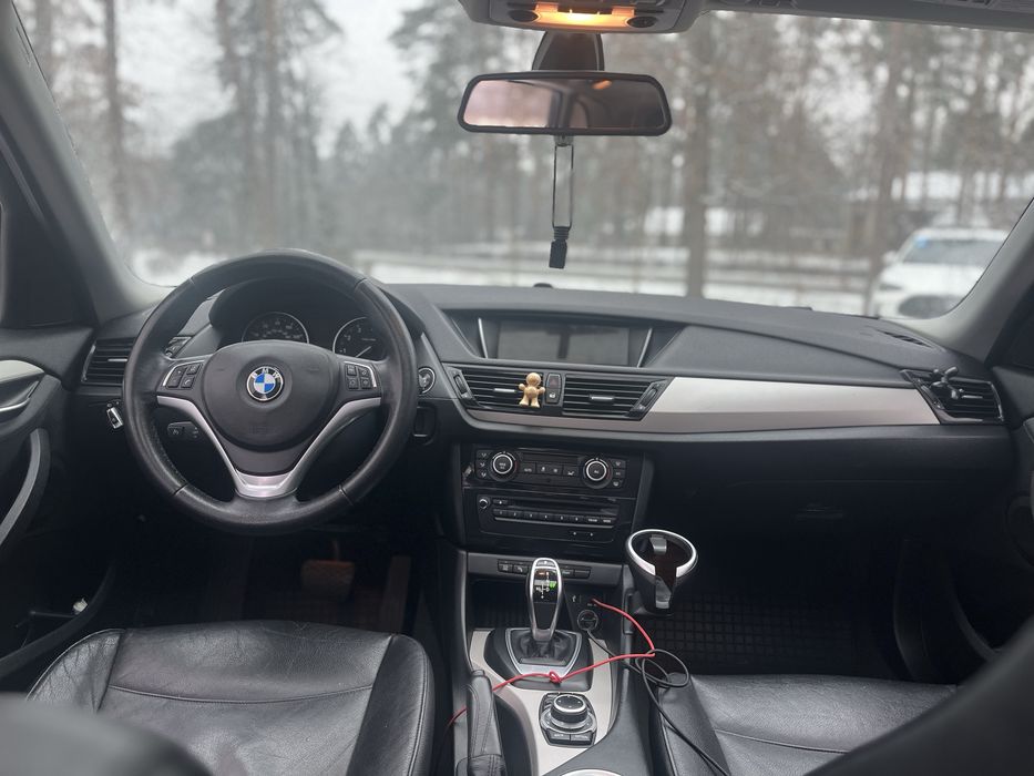 Продам BMW X1 SDrive28i