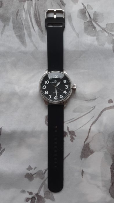 Zegarek Jordan Kerr,  duży, wyraźny cyferblat