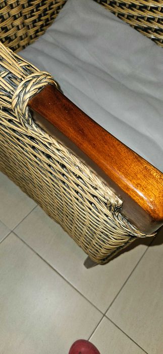 Cadeirão em Madeira e Corda