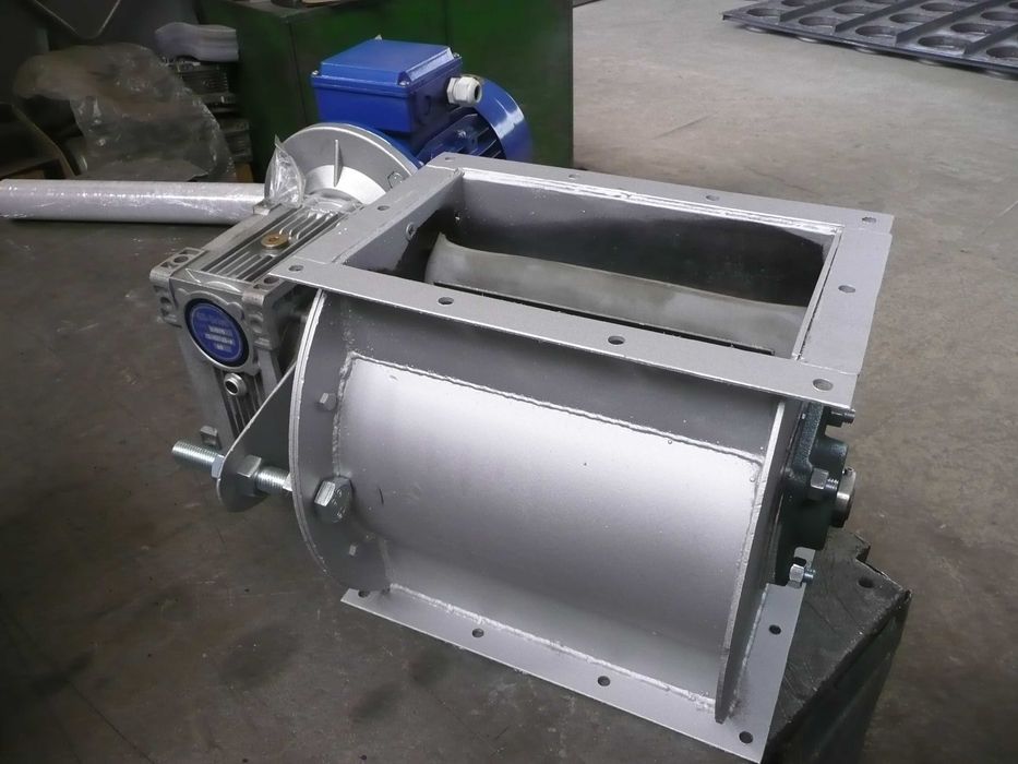 Шлюзовой питатель (затвор) ШП,  шлюзовий живильник