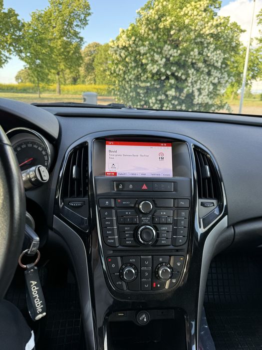 Opel Astra J 2014